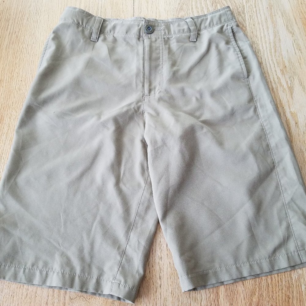 Under Armour Shorts Young Men's 28 x 10 Nylon Brown Tan YLG